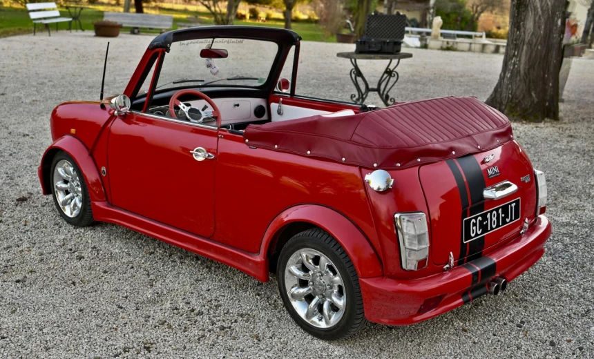 MINI Cooper S 1985 Gasoline Manual Image 6