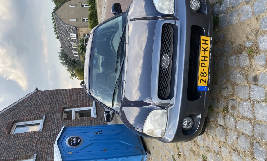 Volkswagen Golf Cabriolet 1998 Gasoline Manual Image 4