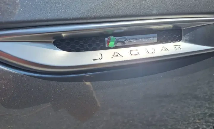Jaguar XF 2019 Gasoline Automatic Image 5