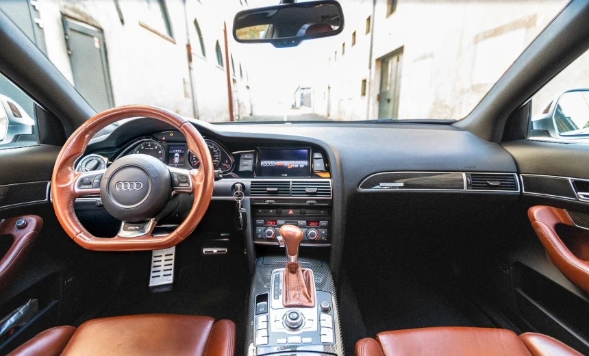 Audi RS6 2009 Gasoline Automatic Image 3