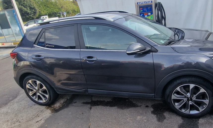 Kia Stonic 2018 Diesel Manual Image 3