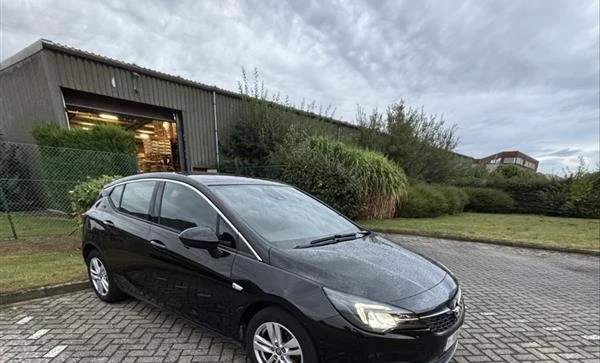 Opel Astra 2020 Gasoline Manual Image 3