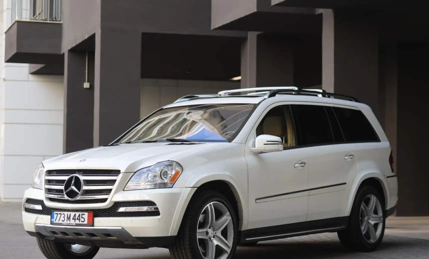 Mercedes-Benz GL 450 2012 Gasoline Automatic Image 1