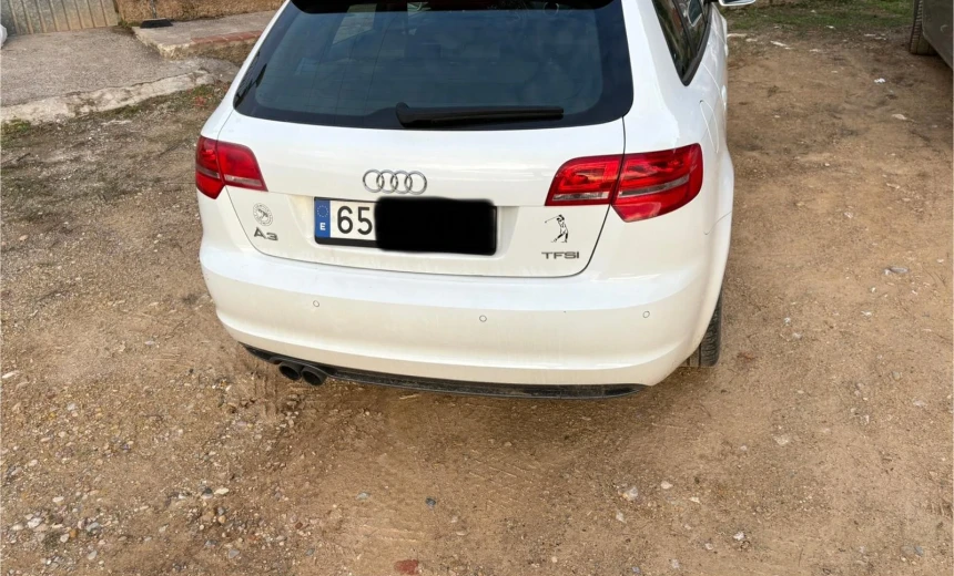 Audi A3 2010 Gasoline Automatic Image 7