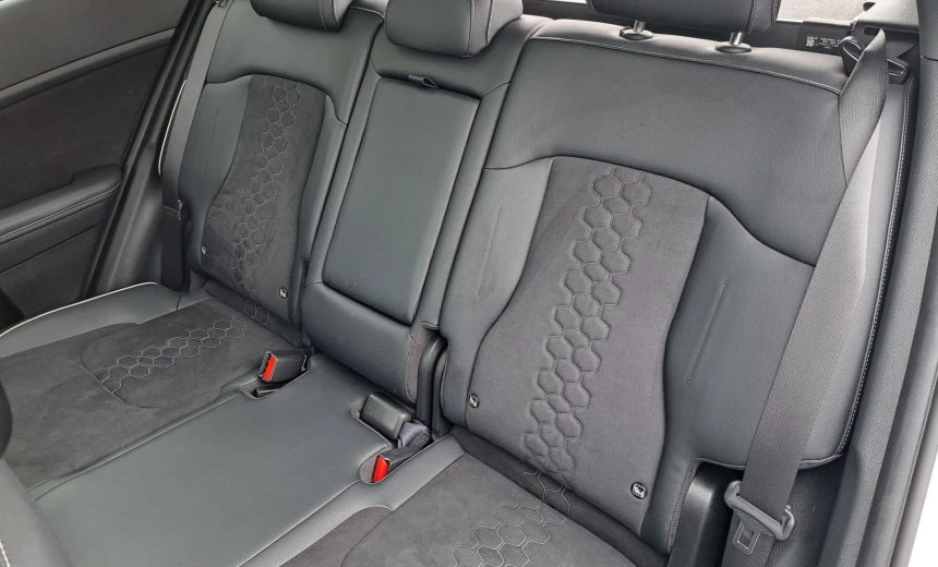 Kia Sportage 2022 Hybrid Electric/Gasoline Automatic Image 11