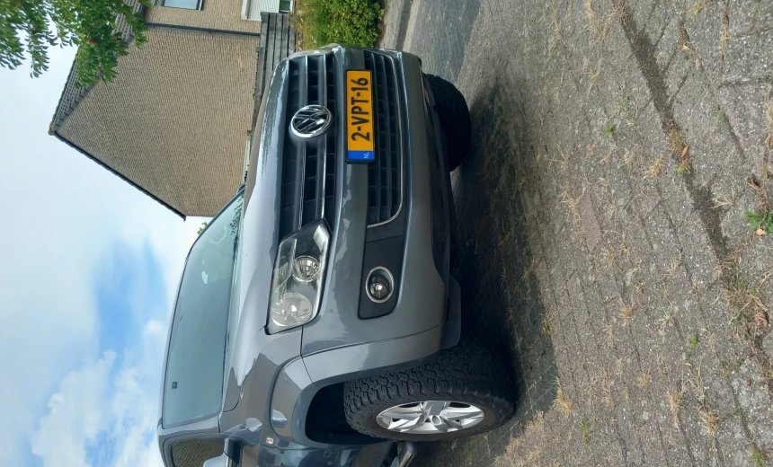 Volkswagen Amarok 2011 Diesel Manual Image 2