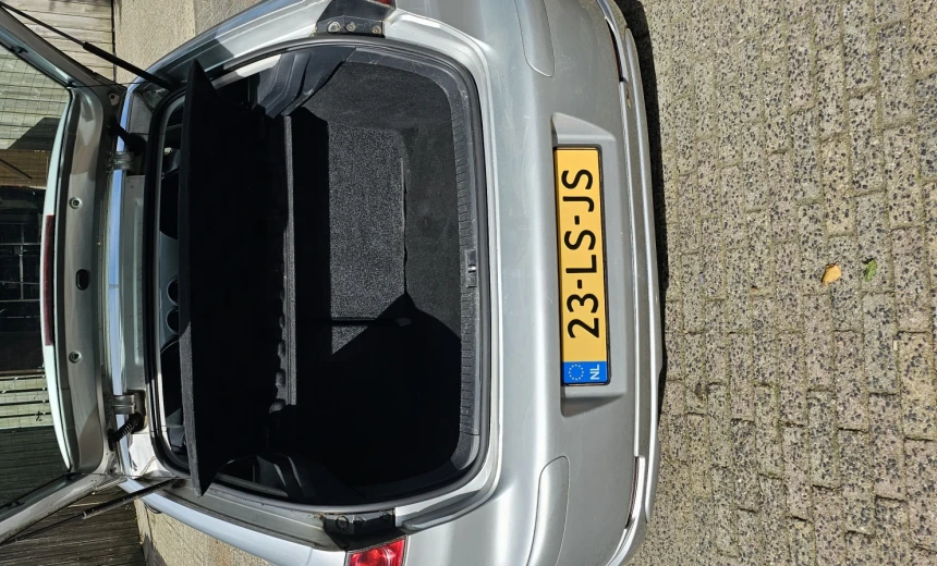 SEAT Ibiza 2003 Gasoline Manual Image 14