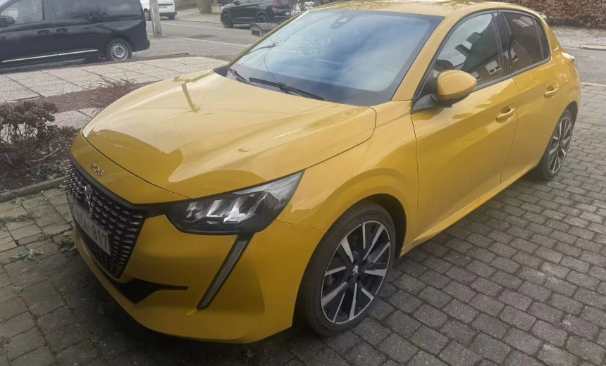 Peugeot 208 2020 Gasoline Automatic Image 0