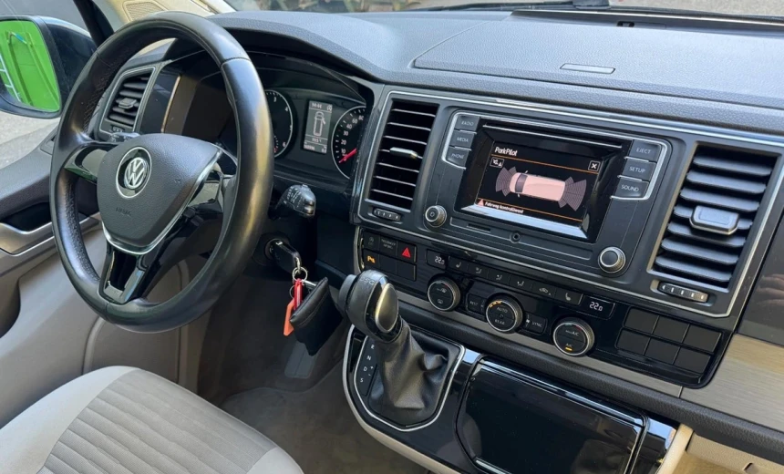 Volkswagen T6 California 2016 Diesel Automatic Image 4