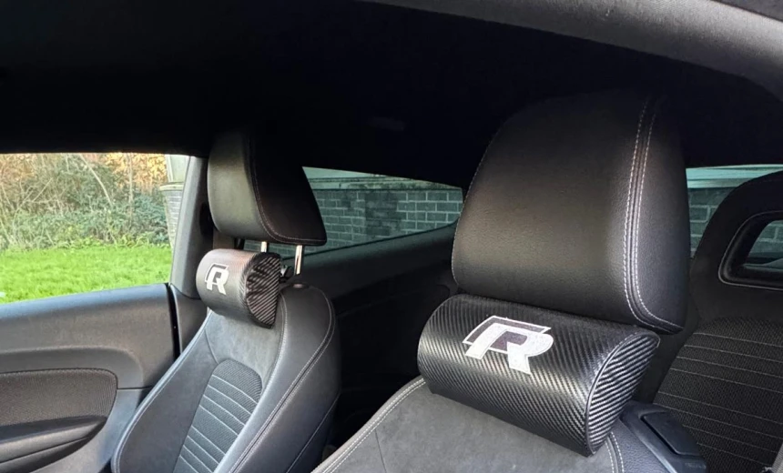 Volkswagen Scirocco 2010 Gasoline Manual Image 7