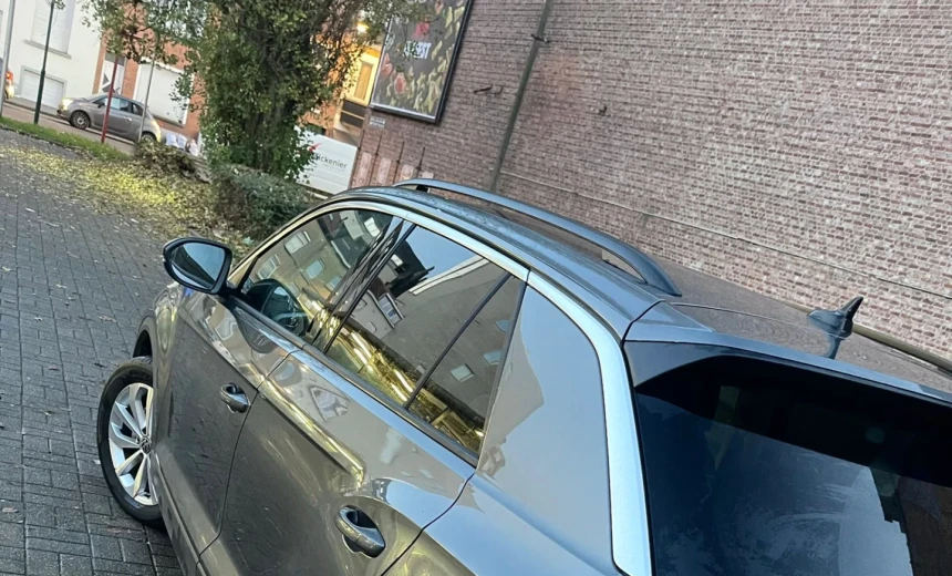 Volkswagen T-Roc 2025 Gasoline Automatic Image 4