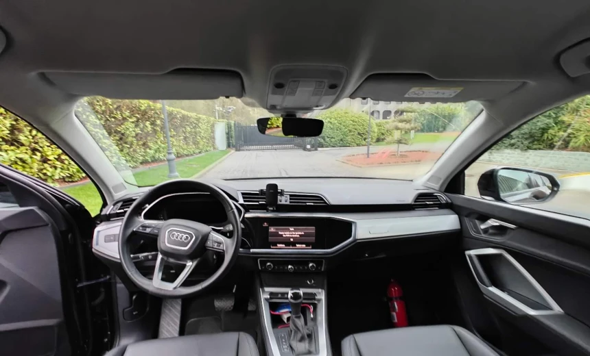 Audi Q3 2023 Gasoline Automatic Image 4