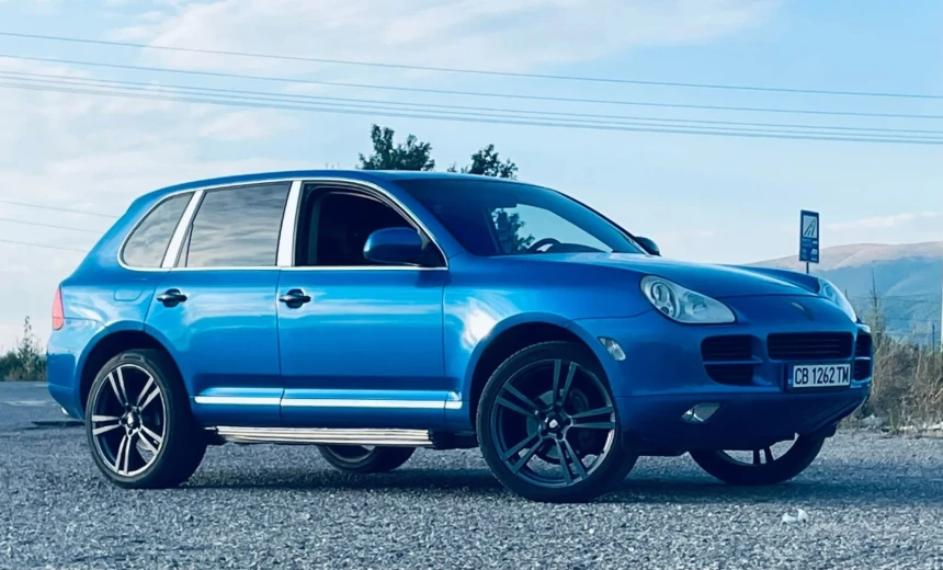 Porsche Cayenne 2005 Gasoline Automatic Image 0