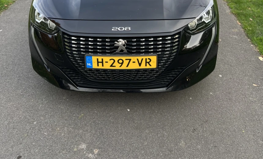 Peugeot 208 2020 Gasoline Manual Image 3