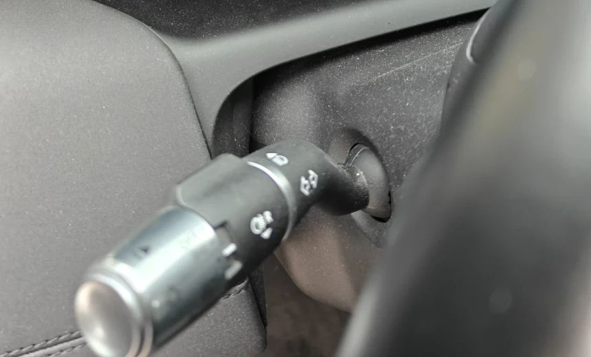 Land Rover Discovery Sport 2020 Diesel Manual Image 2