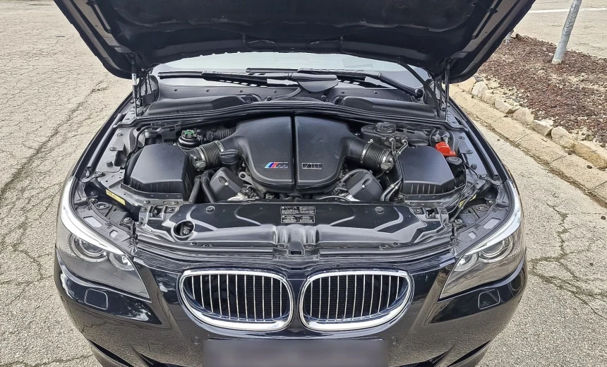 BMW M5 2005 Gasoline Automatic Image 7