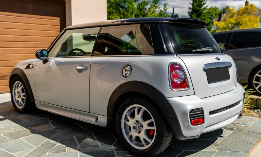 MINI Cooper D 2013 Diesel Automatic Image 1