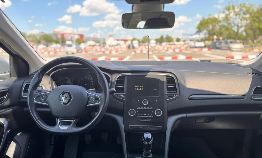 Renault Megane 2016 Gasoline Manual Image 7