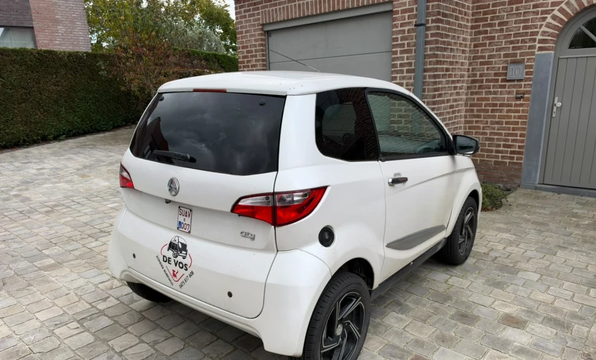 Aixam City 2019 Diesel Automatic Image 2