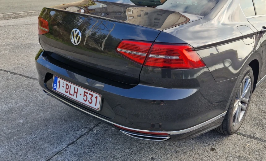 Volkswagen Passat 2018 Diesel Automatic Image 7