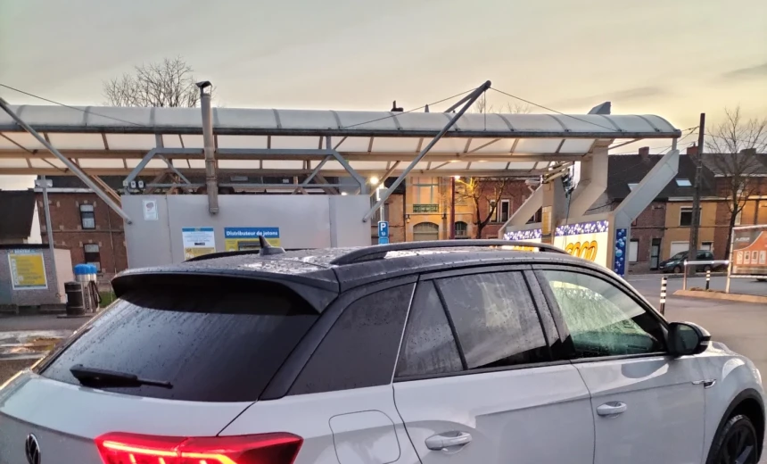 Volkswagen T-Roc 2025 Gasoline Automatic Image 0