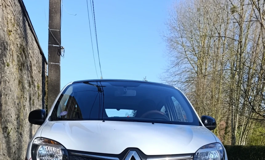 Renault Twingo 2017 Gasoline Manual Image 0