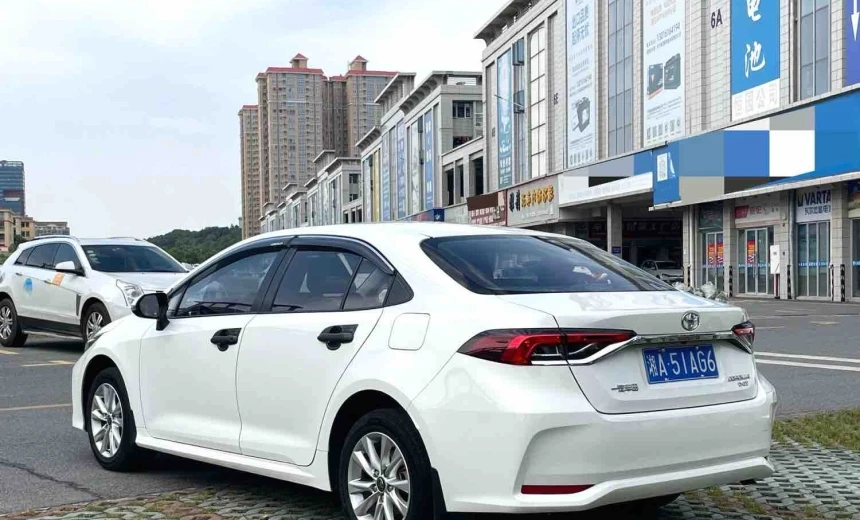 Toyota Corolla 2021 Gasoline Automatic Image 8