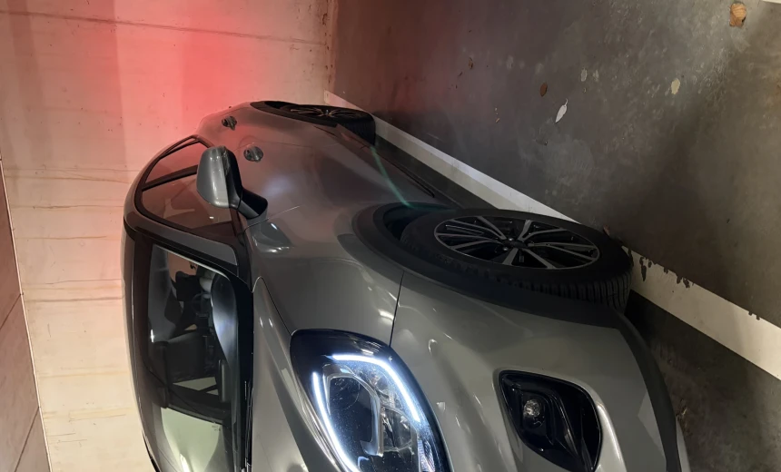 Ford Puma 2023 Hybrid Electric/Gasoline Automatic Image 1