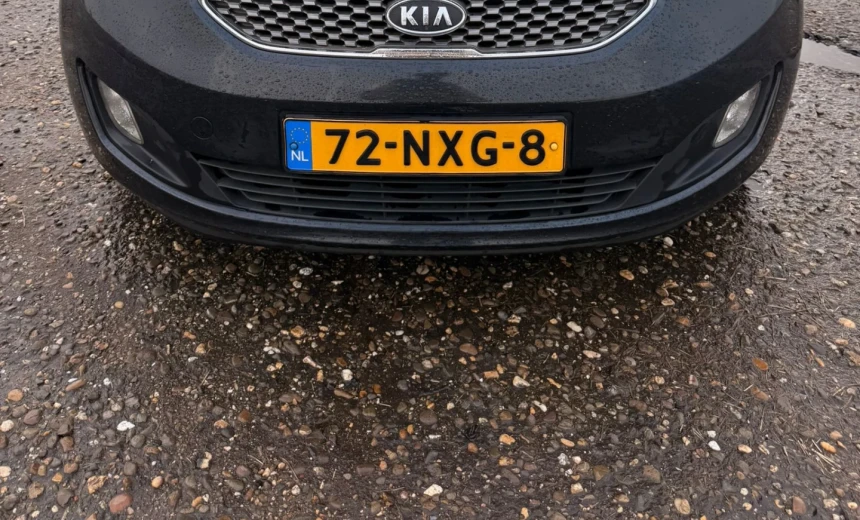 Kia Venga 2010 Gasoline Manual Image 2