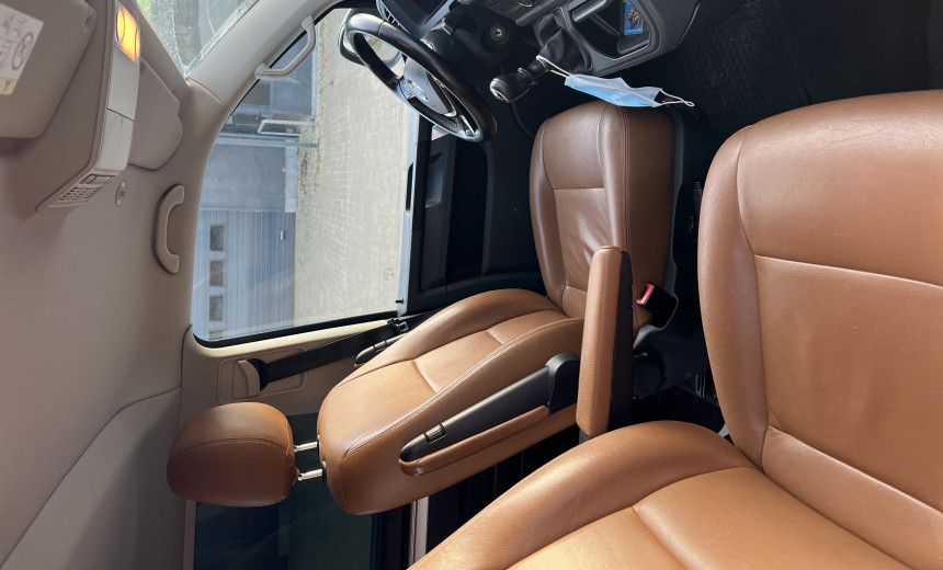 Volkswagen T6 Multivan 2015 Diesel Manual Image 6