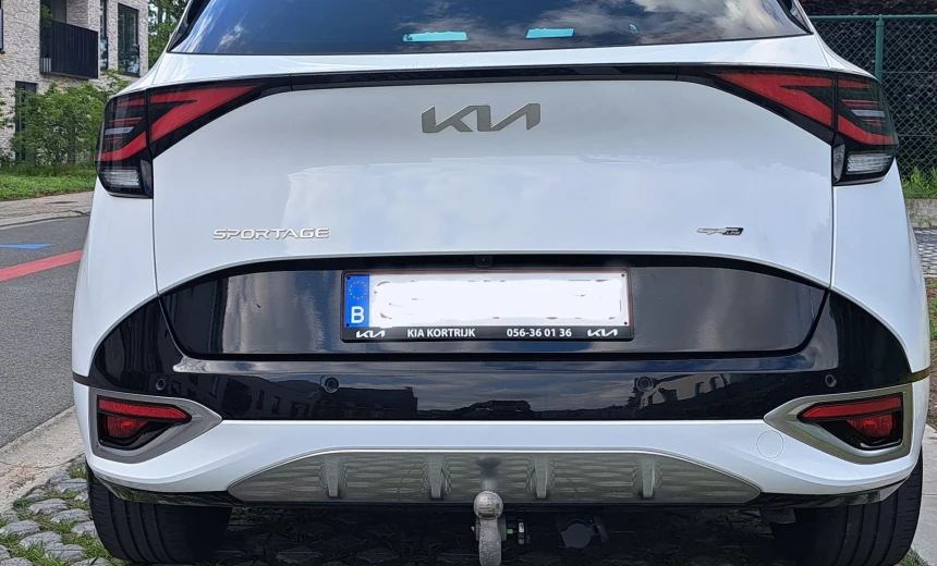 Kia Sportage 2022 Hybrid Electric/Gasoline Automatic Image 7
