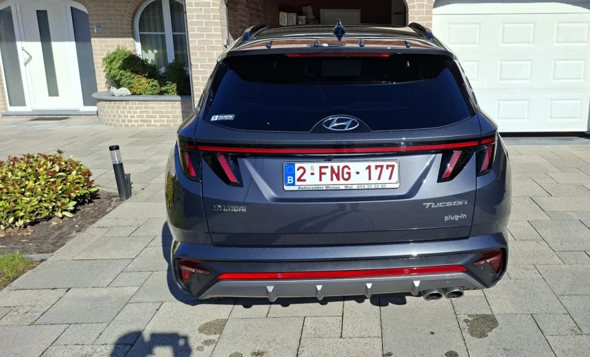 Hyundai Tucson 2024 Hybrid Electric/Gasoline Automatic Image 2