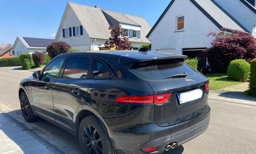 Jaguar F-Pace 2017 Diesel Automatic Image 2