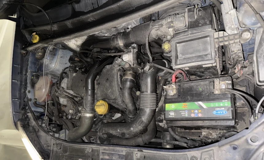 Dacia Sandero 2015 Diesel Manual Image 1