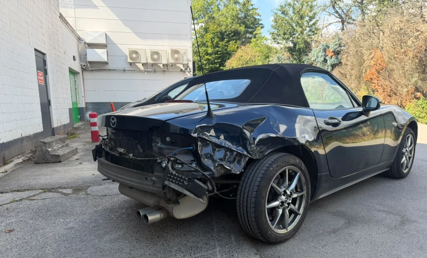 Mazda MX-5 2021 Gasoline Manual Image 2