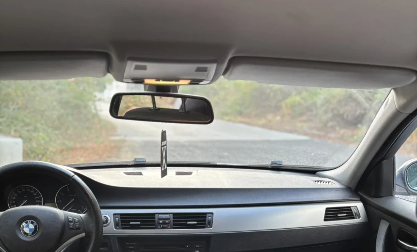 BMW 318 2009 Gasoline Manual Image 10