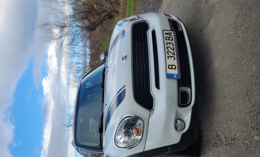 MINI Cooper Countryman 2012 Diesel Manual Image 2