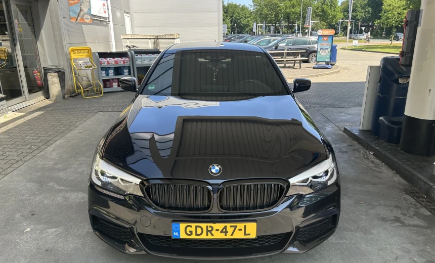 BMW 530 2018 Hybrid Electric/Gasoline Automatic Image 10