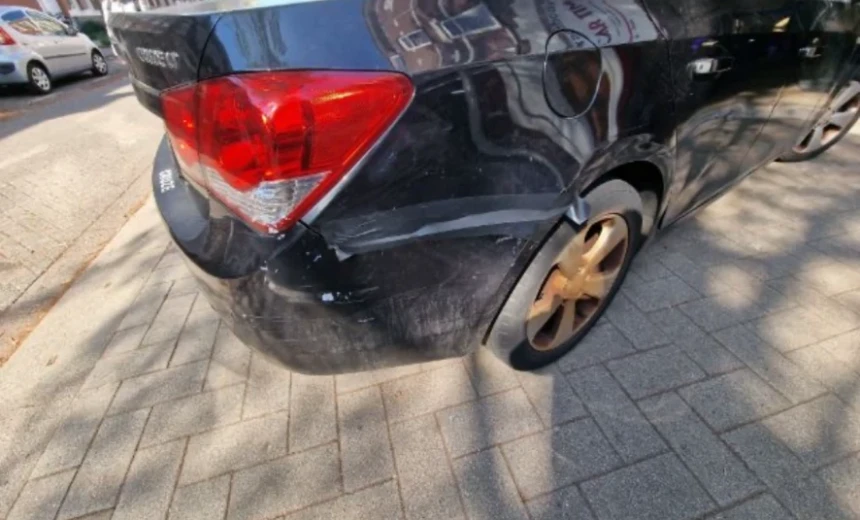 Chevrolet Cruze 2010 Gasoline Manual Image 3