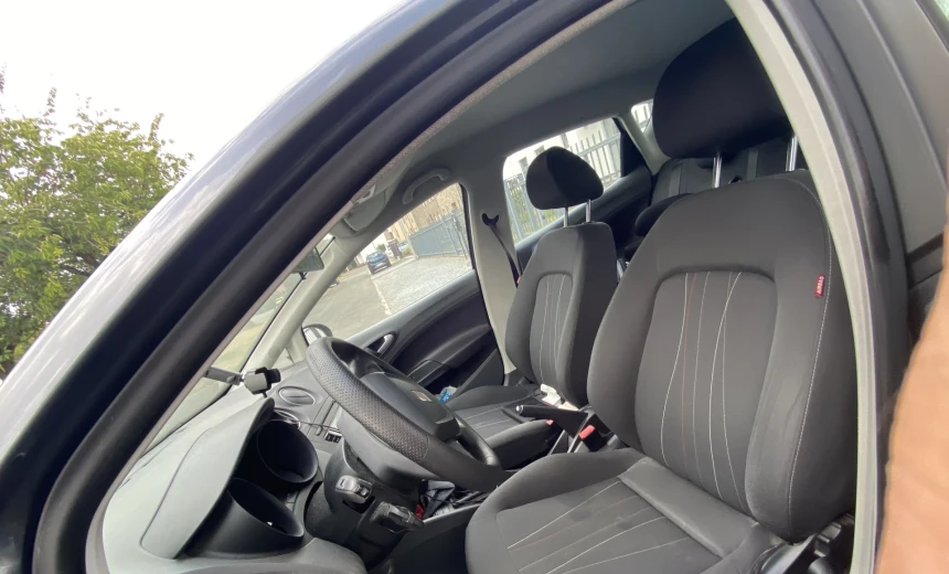 SEAT Ibiza 2011 Diesel Manual Image 0