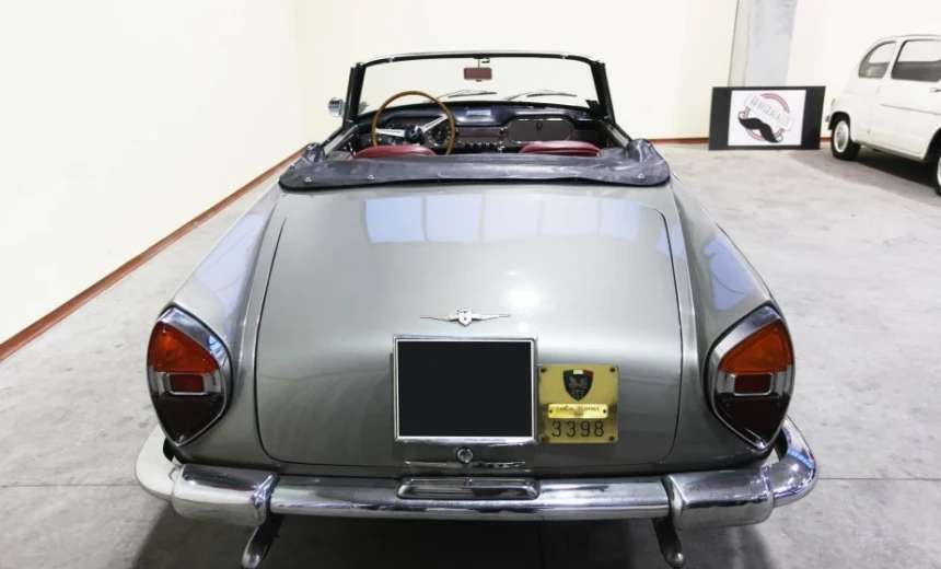 Lancia Flaminia 1961 Gasoline Manual Image 4