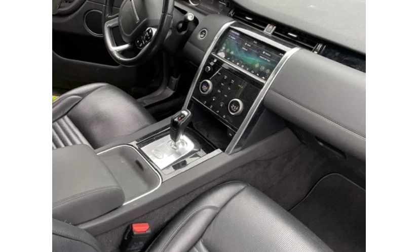 Land Rover Discovery Sport 2022 Diesel Automatic Image 8