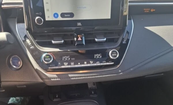 Toyota Corolla 2022 Hybrid Electric/Gasoline Automatic Image 1