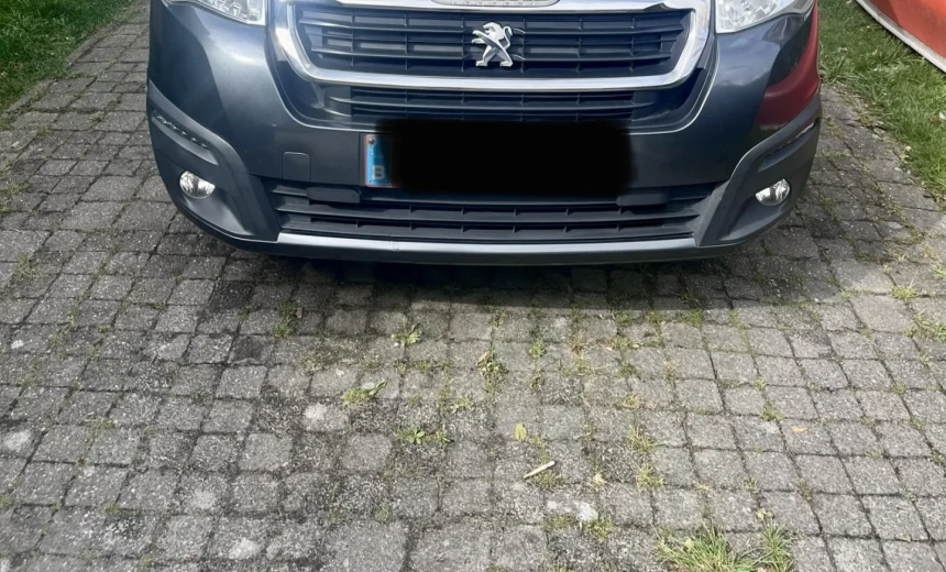 Peugeot Partner 2017 Gasoline Manual Image 0