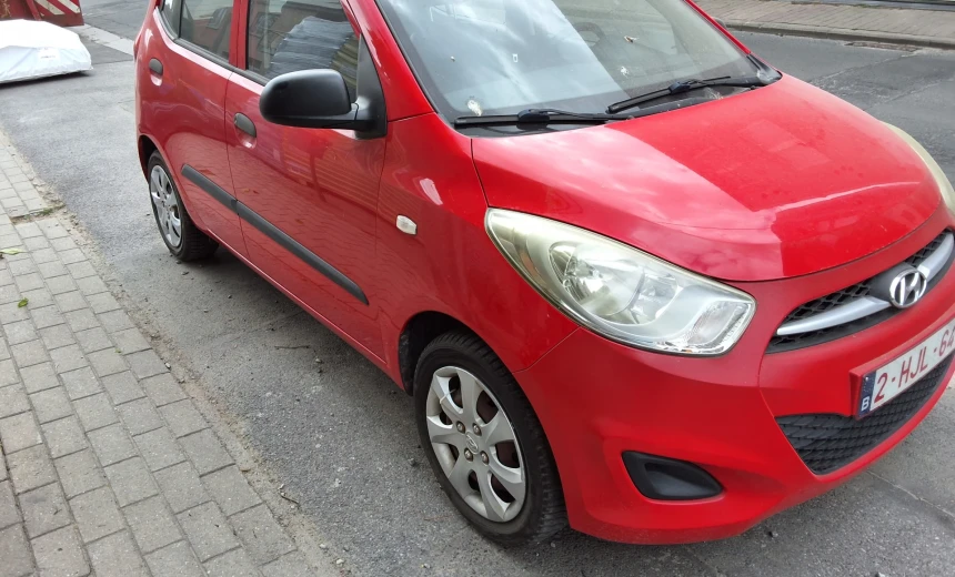 Hyundai i10 2012 Gasoline Manual Image 10