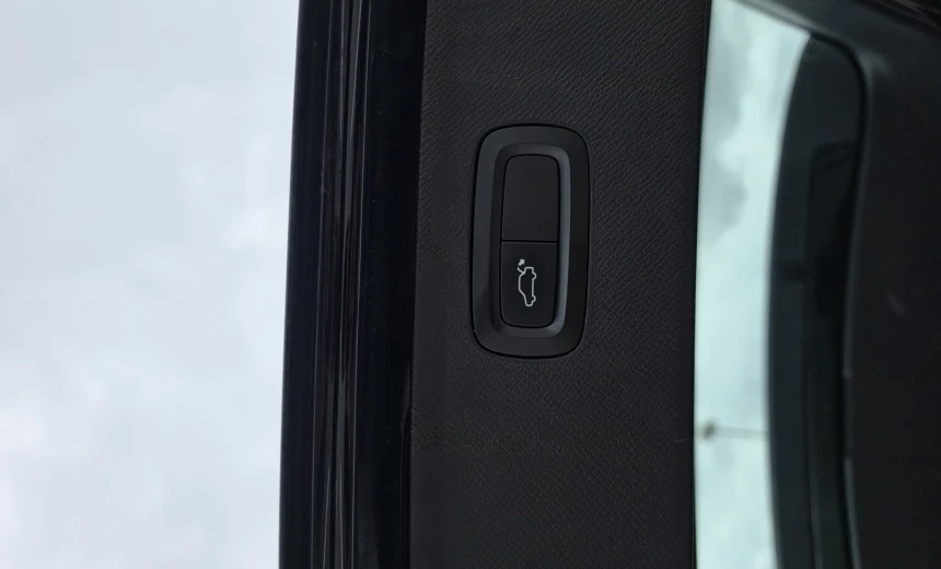Volvo XC90 2017 Diesel Automatic Image 10