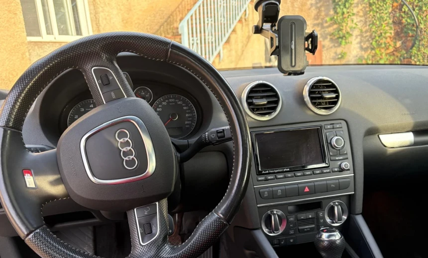 Audi A3 2010 Gasoline Automatic Image 0