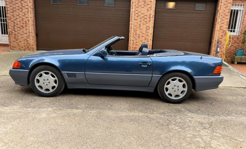 Mercedes-Benz SLC 500 1993 Gasoline Automatic Image 1