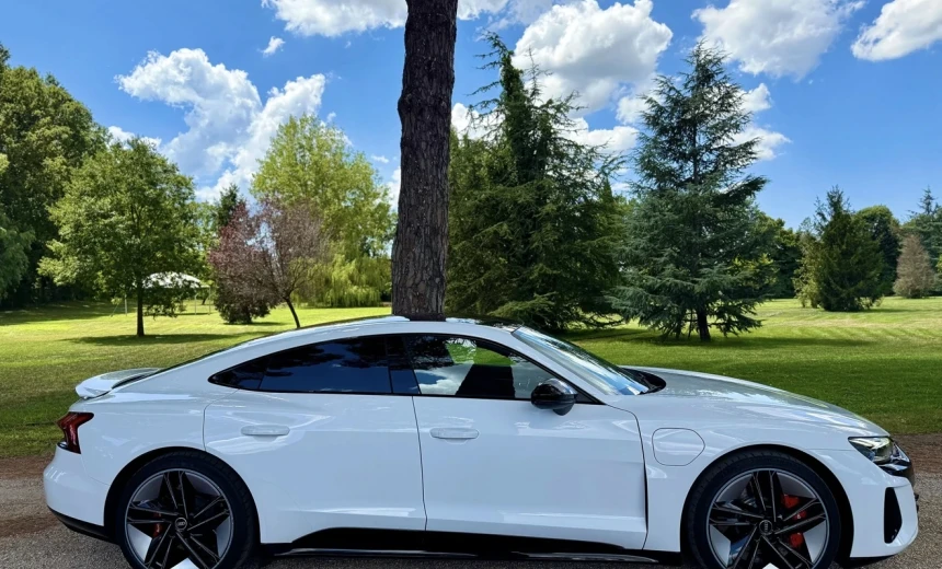 Audi e-tron GT 2021 Electric Automatic Image 1