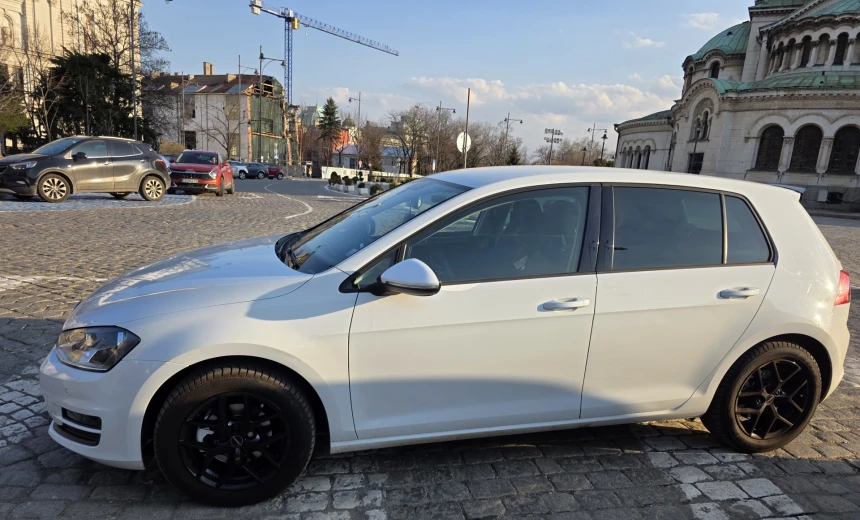 Volkswagen Golf 2015 Diesel Manual Image 2